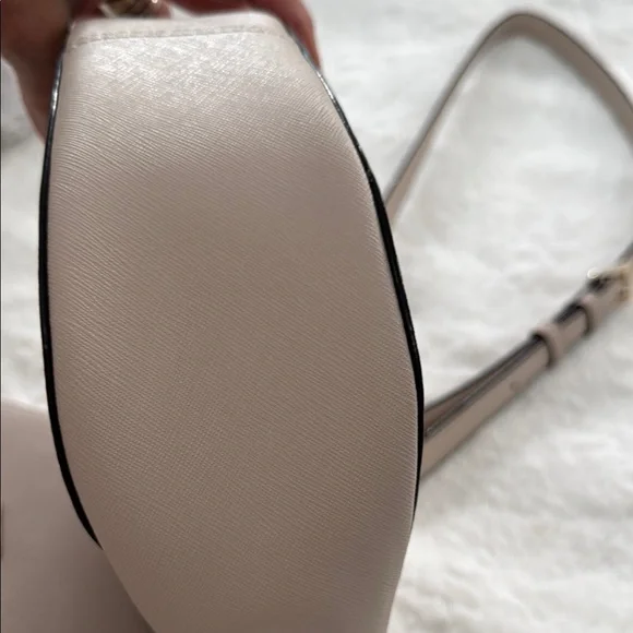 Kate Spade Beige Crossbody Bag EUC - Picture 11 of 11